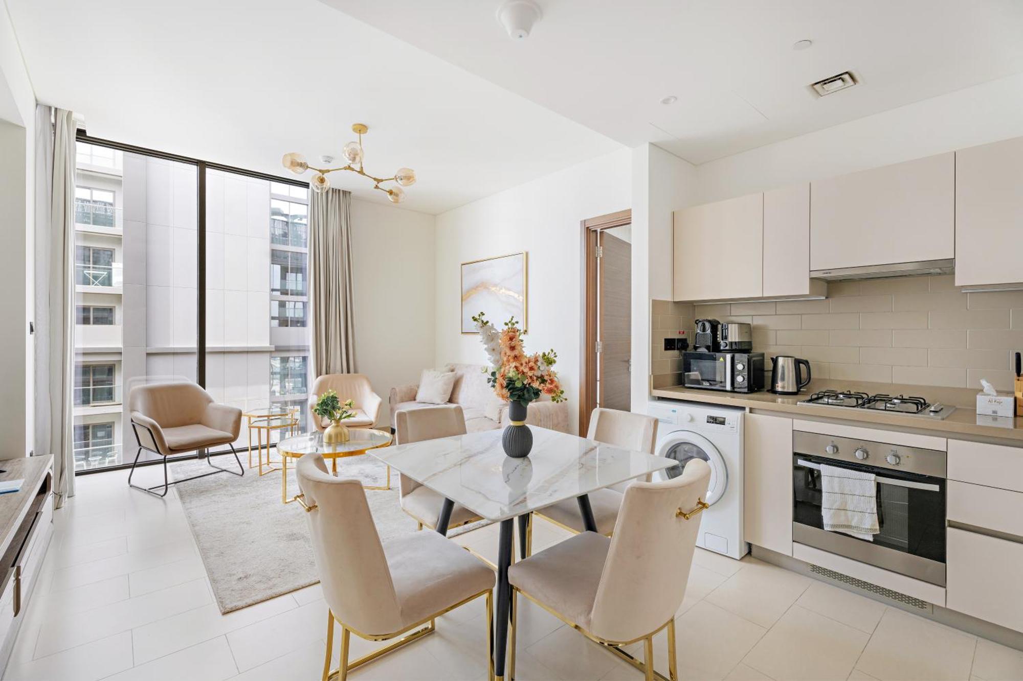 Beautiful 2 Bedroom Next To Business Bay - Sobha Creek Vista ドバイ エクステリア 写真